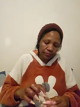 Mommy Sienna online show from May 7, 2026, 8:36 pm