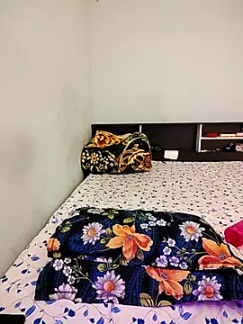 Snapshot of LoveLy-Soneya chatting on December 13, 2025, 7:53 pm LoveLy-Soneya online show from December 13, 2025, 7:53 pm