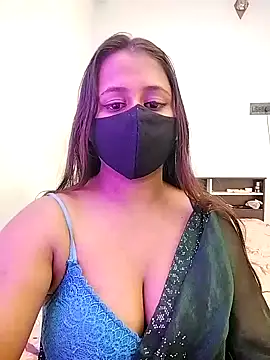 Snapshot of LoveLy-Soneya chatting on December 17, 2025, 11:38 am LoveLy-Soneya online show from December 17, 2025, 11:38 am