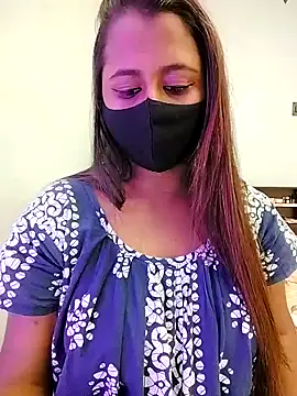 Snapshot of LoveLy-Soneya chatting on January 13, 2026, 7:13 am LoveLy-Soneya online show from January 13, 2026, 7:13 am