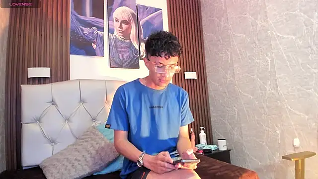 Elian Julian online show from November 28, 2025, 12:02 am