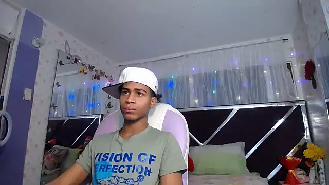 Santy bigcock 01 online show from June 12, 2026, 2:27 pm