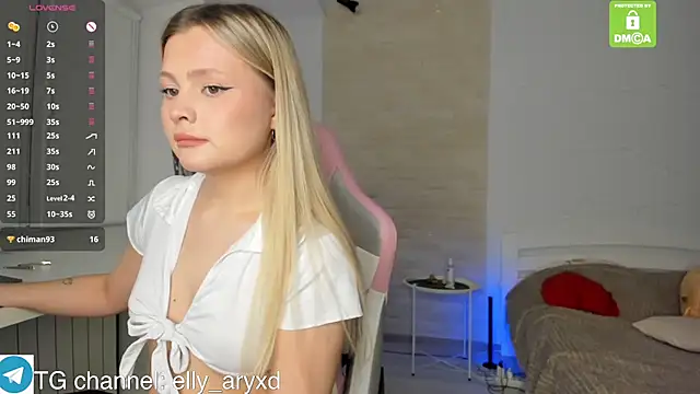 elly aryxd online show from November 23, 2025, 4:18 pm