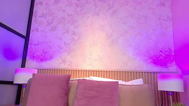 ValeriaMonet online show from July 15, 2026, 7:41 pm