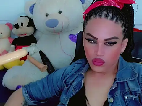 NharaBigCock online show from November 22, 2025, 7:35 pm