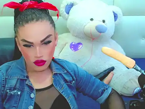 NharaBigCock online show from January 6, 2026, 6:44 pm