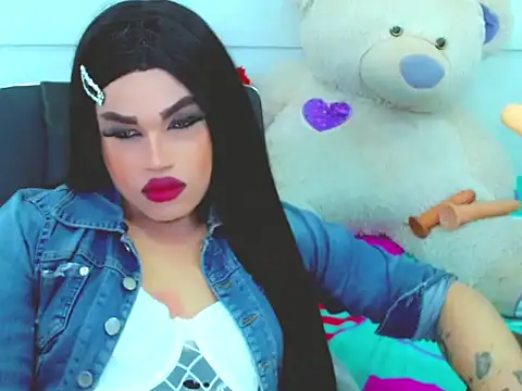 NharaBigCock online show from March 13, 2026, 6:47 pm