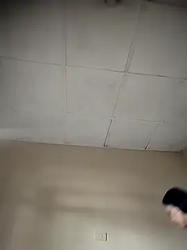 CatleyaSmith online show from April 7, 2026, 2:39 pm