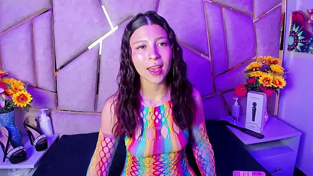 MelanyAss  online show from November 8, 2025, 3:01 pm