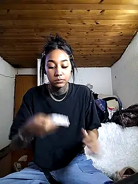 lyam ebony  online show from January 11, 2026, 4:50 am