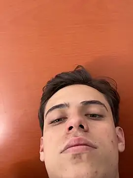 Snapshot of JAIR100 chatting on November 4, 2025, 7:02 pm JAIR100 online show from November 4, 2025, 7:02 pm