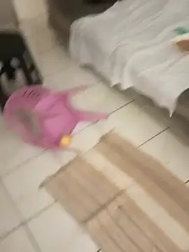 Snapshot of _-_-_putinha chatting on November 5, 2025, 11:10 am - - putinha online show from November 5, 2025, 11:10 am