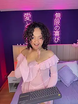  sarahRose online show from February 20, 2026, 6:26 am