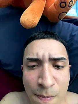 Nesukke online show from November 4, 2025, 9:47 pm