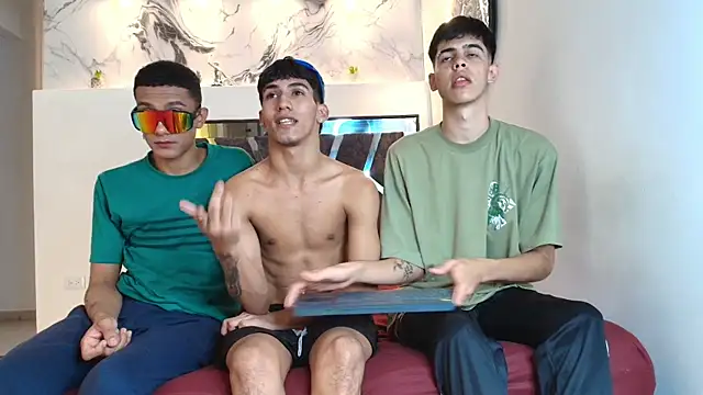 IMPERIO ROMANO online show from November 7, 2025, 7:36 pm