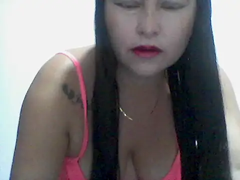 Snapshot of orianaxx01 chatting on November 25, 2025, 3:06 am orianaxx01 online show from November 25, 2025, 3:06 am