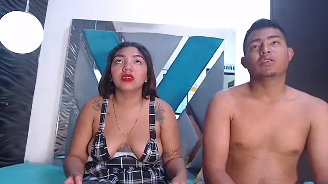 Snapshot of Naty_And_Maxx chatting on November 9, 2025, 11:52 am Naty And Maxx online show from November 9, 2025, 11:52 am