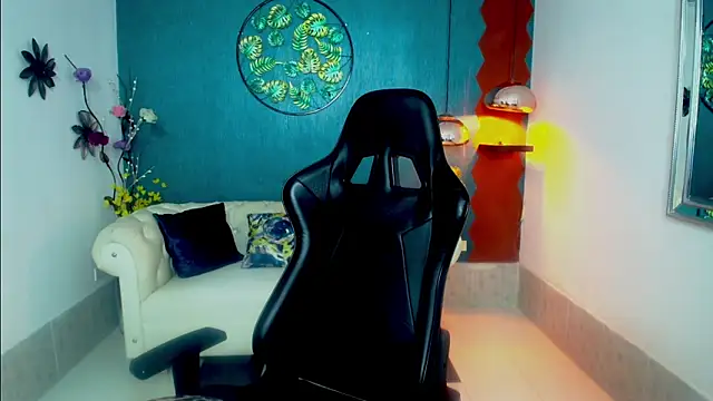 Scandarkmarie online show from November 13, 2025, 11:25 pm