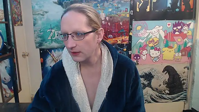 Savanah Banana  online show from March 3, 2026, 10:21 am