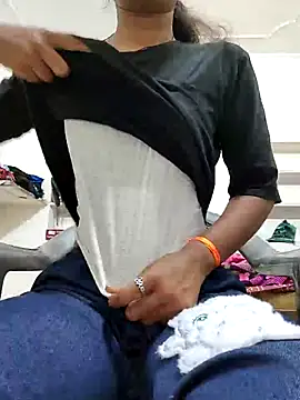 Isha kumari 69 online show from February 21, 2026, 3:57 pm