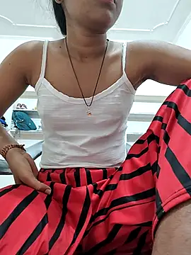 Isha kumari 69 online show from February 24, 2026, 3:54 pm