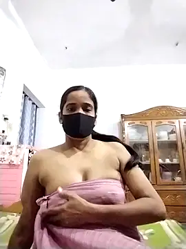 Fast lady online show from November 24, 2025, 2:22 am