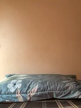 Dilen 7533 online show from November 21, 2025, 3:27 am