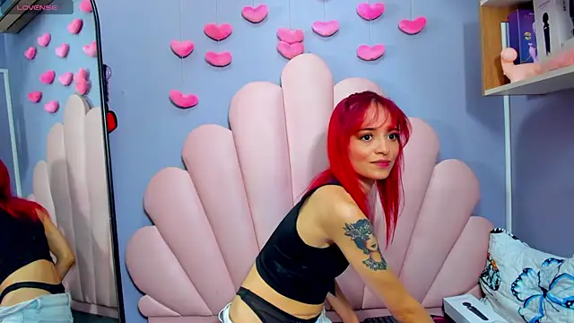 Snapshot of luci_miller chatting on February 26, 2026, 3:05 am luci miller online show from February 26, 2026, 3:05 am