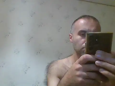 Kreol69 online show from November 10, 2025, 10:31 pm