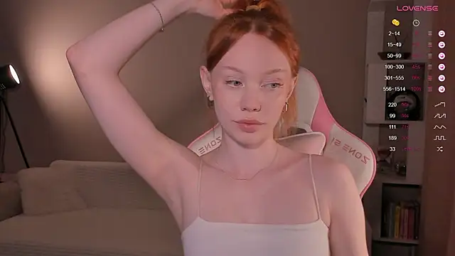 Elisahsthetics online show from February 2, 2026, 1:37 am