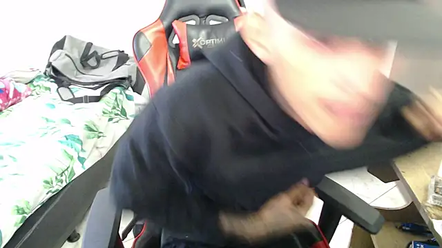 thebesthot online show from November 28, 2025, 11:13 am