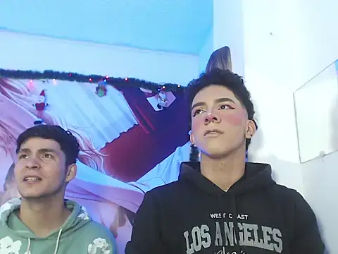 Lovers Spicy online show from December 4, 2025, 2:15 pm