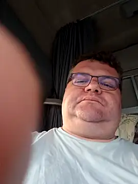 Grase44 online show from November 15, 2025, 7:27 am