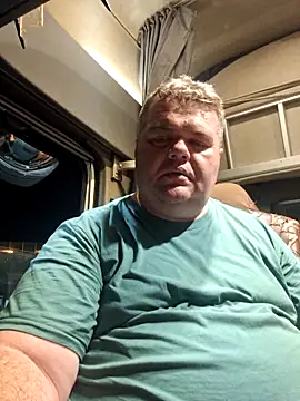 Grase44 online show from December 21, 2025, 6:37 pm