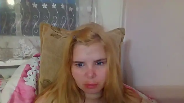 HornyElena online show from January 14, 2026, 3:28 pm