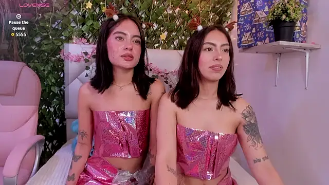 Eiimy Milleer  online show from December 20, 2025, 4:58 pm