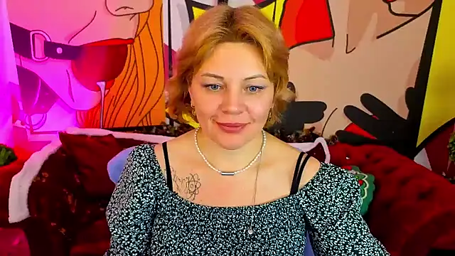 Snapshot of AmaraNights chatting on January 14, 2026, 8:25 pm AmaraNights online show from January 14, 2026, 8:25 pm