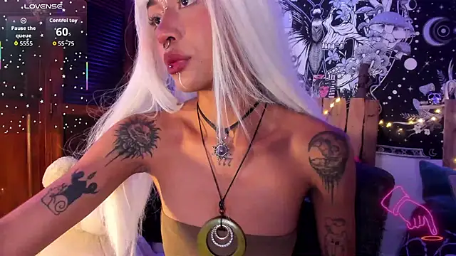 ivybank online show from December 2, 2025, 7:42 pm