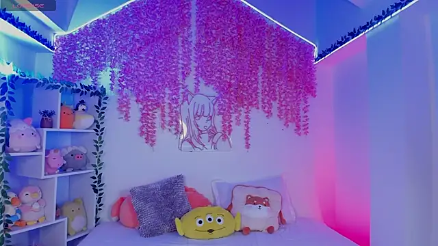  hanna sky online show from December 3, 2025, 6:06 pm