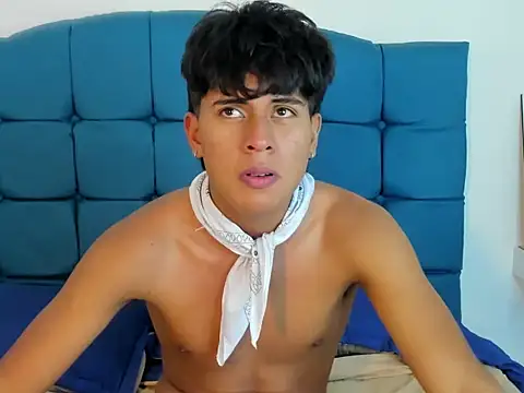 Valentino Lane online show from February 6, 2026, 8:40 am