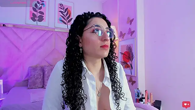 Snapshot of DemiJones_ chatting on January 17, 2026, 3:55 am DemiJones online show from January 17, 2026, 3:55 am