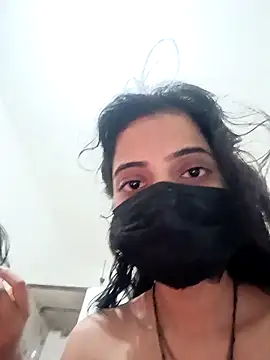 Hot komall online show from February 24, 2026, 1:58 am