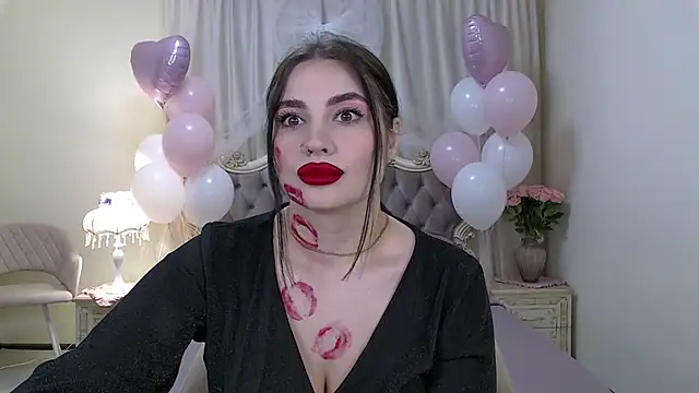 Snapshot of AdrianaTorres chatting on February 10, 2026, 7:18 pm AdrianaTorres online show from February 10, 2026, 7:18 pm