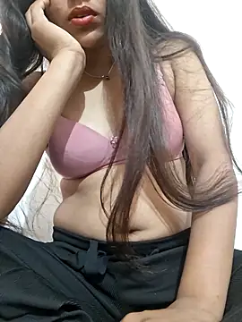 Snapshot of SexySwatii chatting on March 16, 2026, 2:17 am SexySwatii online show from March 16, 2026, 2:17 am