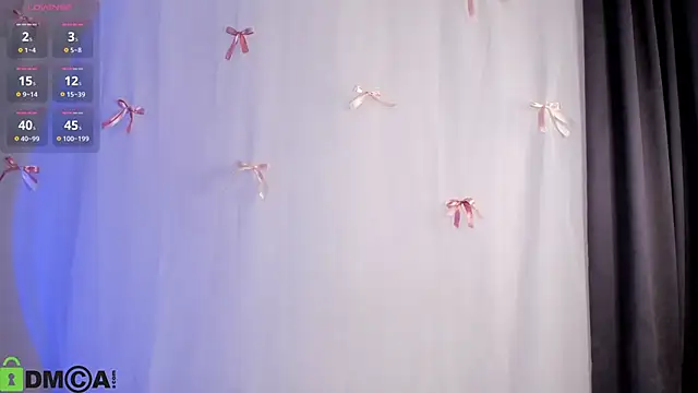 moon sanny online show from April 3, 2026, 1:14 am