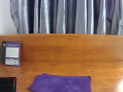 Snapshot of Hatmuaxa chatting on November 8, 2025, 5:29 am Hatmuaxa online show from November 8, 2025, 5:29 am