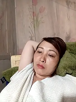 Missa-kute20 online show from March 1, 2026, 3:03 pm