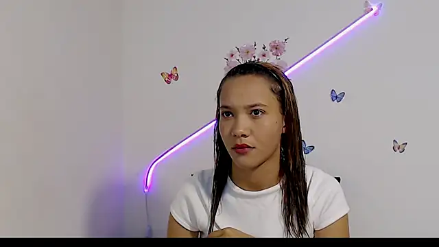 AMARYXS online show from November 12, 2025, 11:21 am