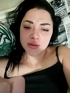 Snapshot of Hilly_Bernie chatting on November 7, 2025, 6:46 am Hilly Bernie online show from November 7, 2025, 6:46 am