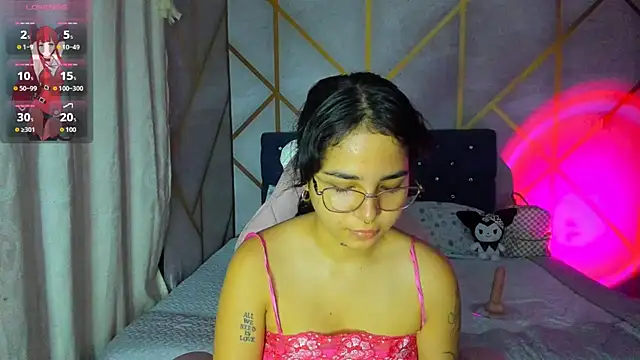 Snapshot of _vaiolet_owo chatting on March 3, 2026, 5:24 am vaiolet owo online show from March 3, 2026, 5:24 am